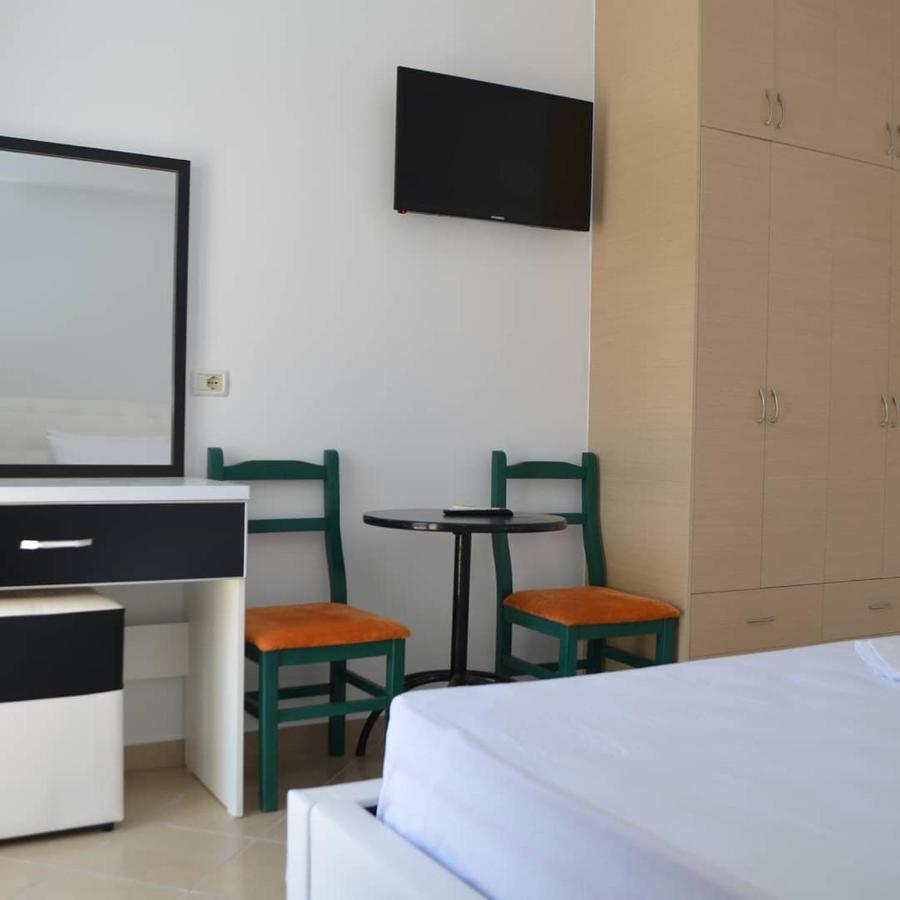 Noah Apartaments Sarandë Exterior foto