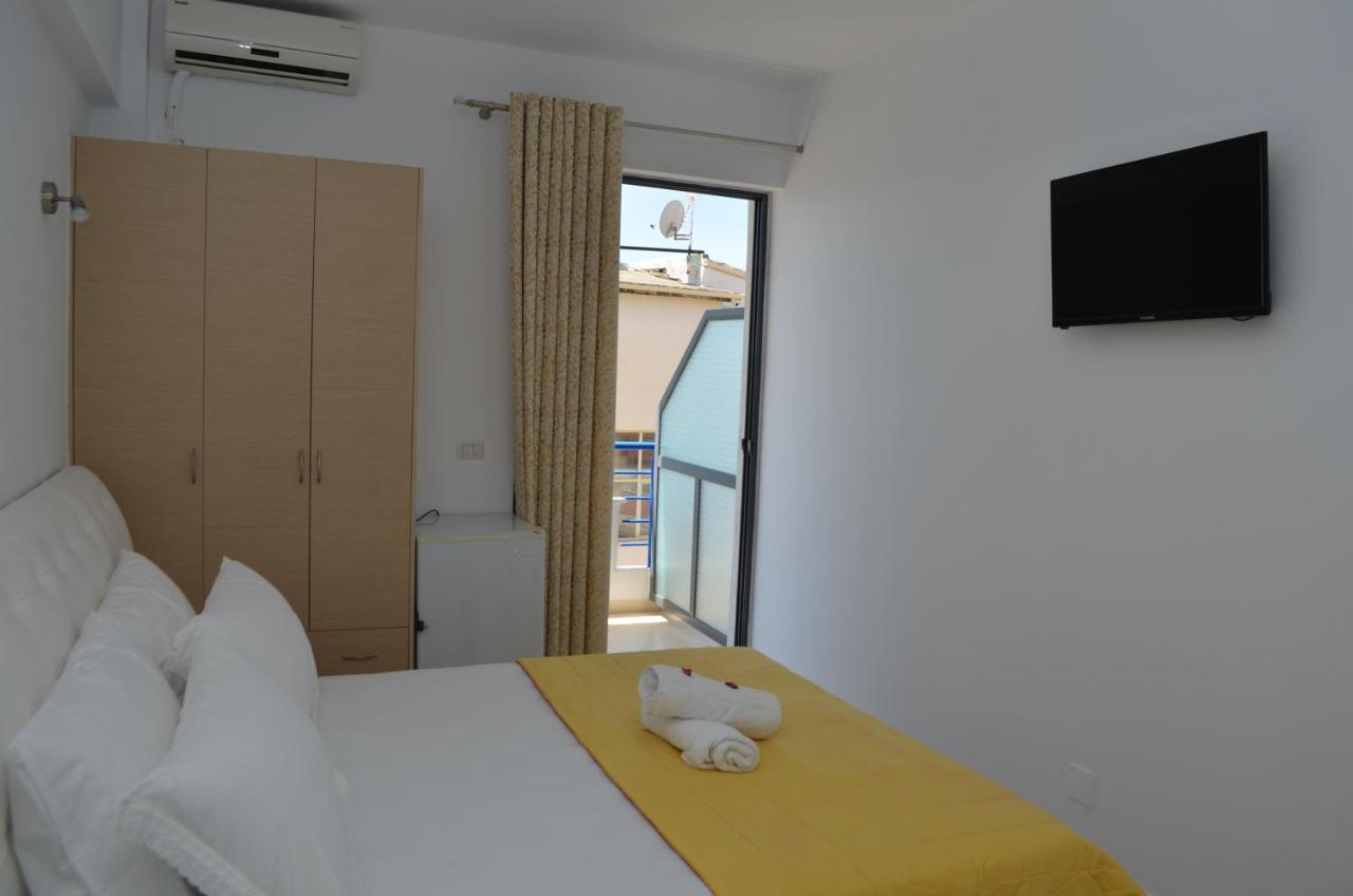 Noah Apartaments Sarandë Exterior foto