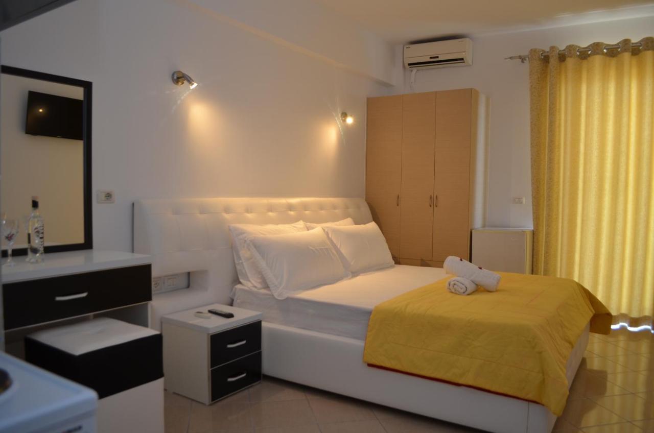 Noah Apartaments Sarandë Exterior foto