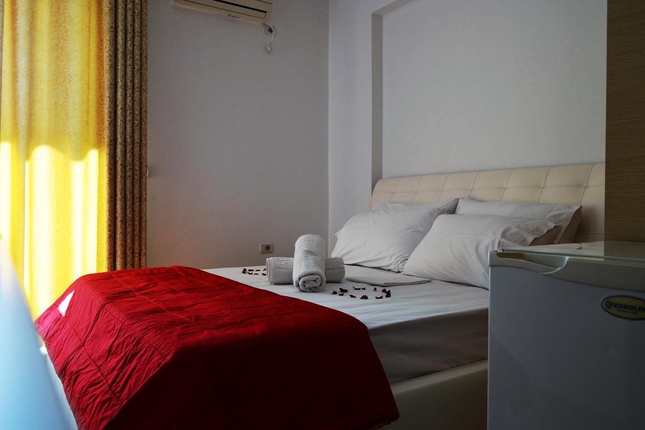 Noah Apartaments Sarandë Exterior foto